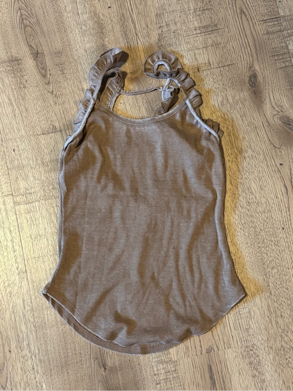 Chaser for Revolve Ribbed Ruffle Strap Racerback Tank Top Terra NWT XS - Picture 6 of 7